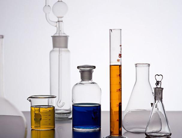 化工原（yuán）料一般（bān）劃分幾個級別